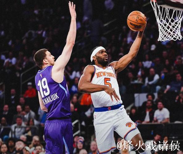 唐斯31+21尼克斯9连胜 猛龙克篮网终结11连败